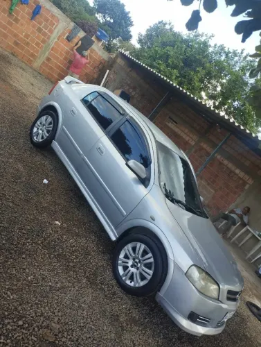 Chevrolet Astra 2.0 8V/ CD 2.0 8V Hatchback 5P MEC 2004