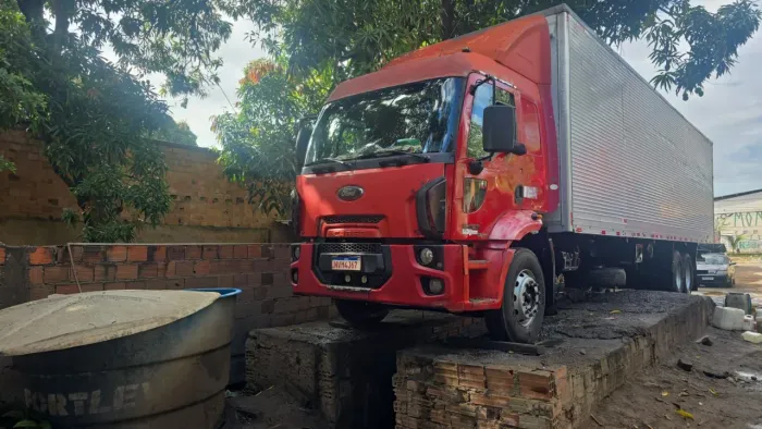 Caminhao ford 2429