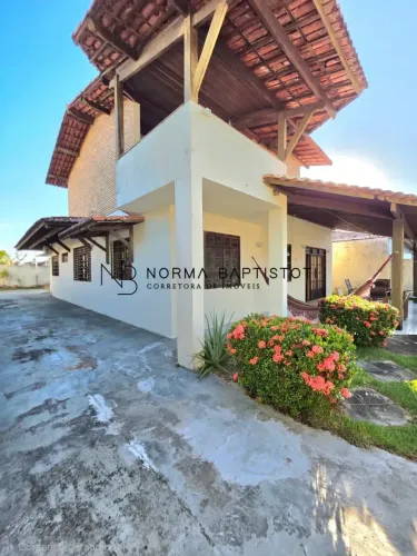 CASA COM 4/4 em CAPIM MACIO