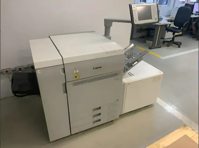 Canon Imagepress C750 (Usado)