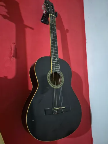Violão + capa pra vender logo