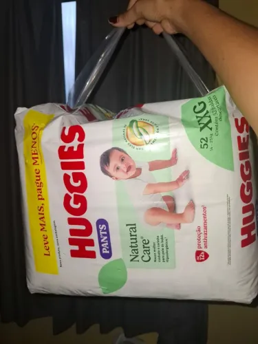 Fralda huggies natural care