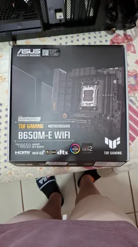 Placa-Mãe ASUS TUF Gaming B650M-E, WIFI, AMD AM5, B650, DDR5, Preto - 90MB1FV0-M0EAY0