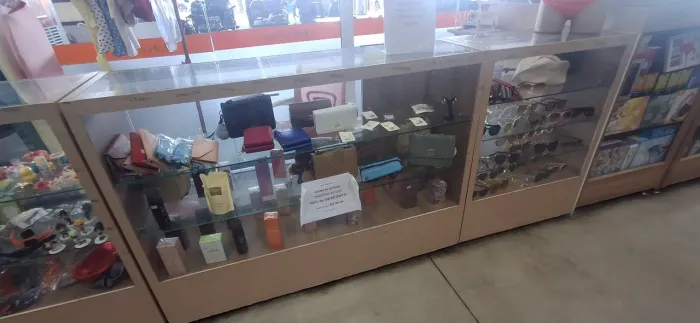 Vendo Vitrine de loja