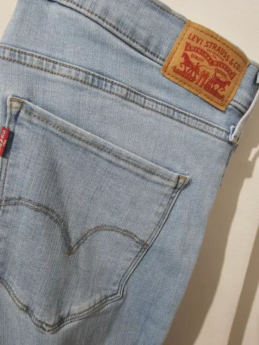 Calça jeans Levis - tamanho 42