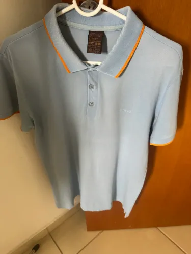 Camisa polo colcci usada em boas condições P