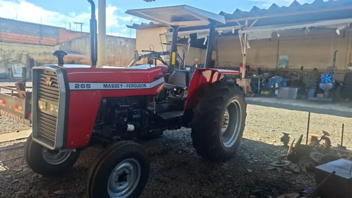 Trator Massey Ferguson 265, 100% revisado 