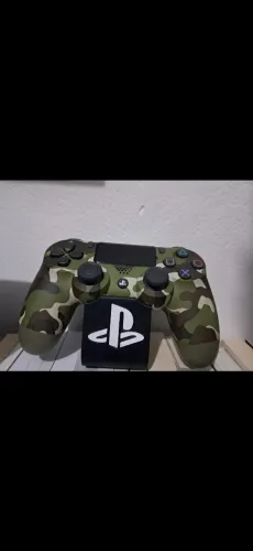 Controle PS4 semi novo