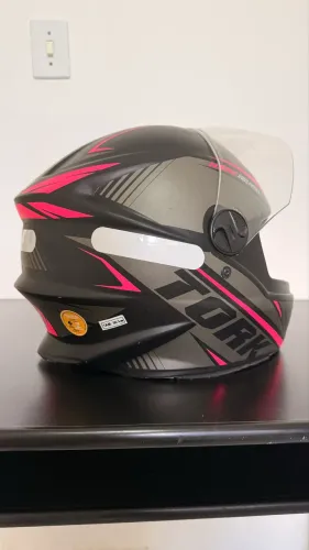Capacete