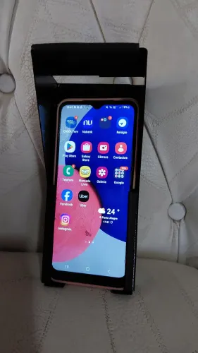 Suporte antifurto para celular
