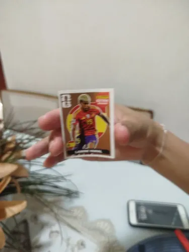 Figurinha legend bronze do lamine yamal