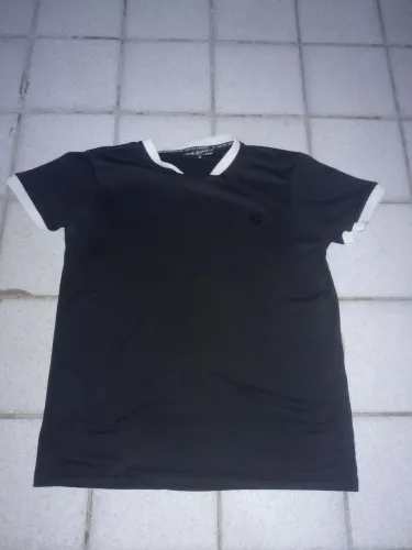 Camisa preta confortável 