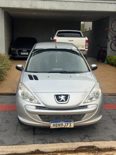 Peugeot 207 XR 1.4 Flex 8V 5P 2012