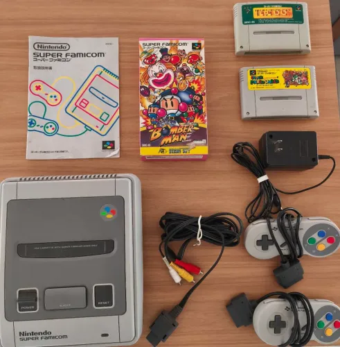 Super Nintendo Famicom