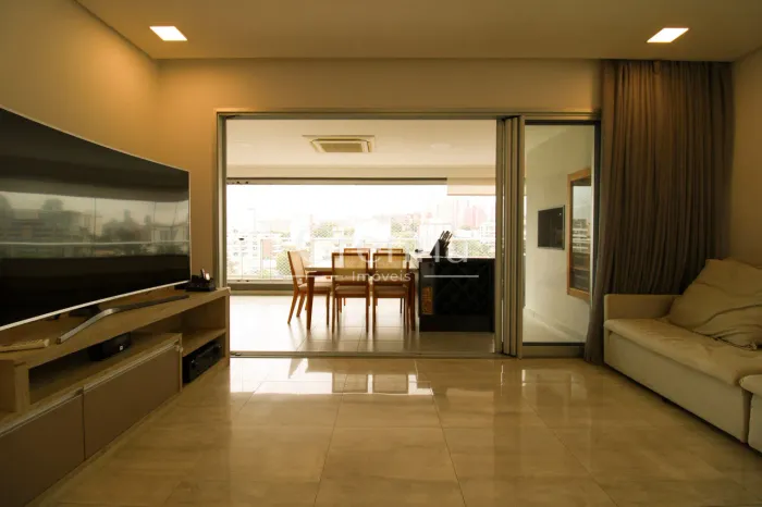 Apartamento mobiliado para Locação e a venda com 121m² - Pinheiros
