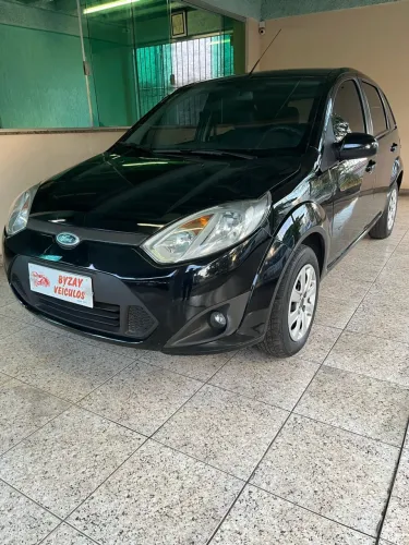 Ford Fiesta SE 1.6 8V Flex 5P 2014