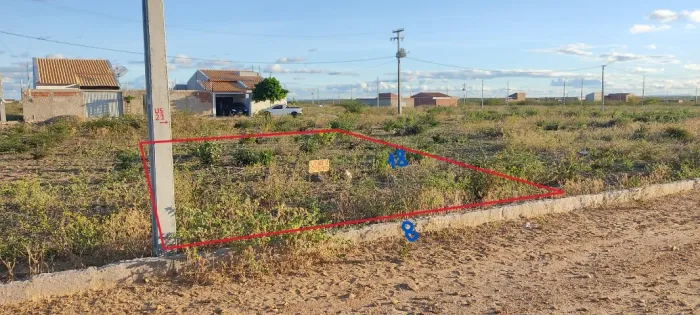 Terreno a venda no nova Petrolina 8x18