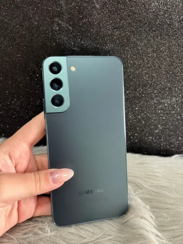 SAMSUNG S22+ 256 GB