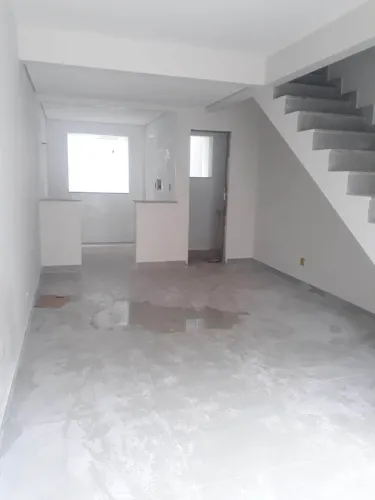 Casa Geminada com 2 quartos à venda em Belo Horizonte