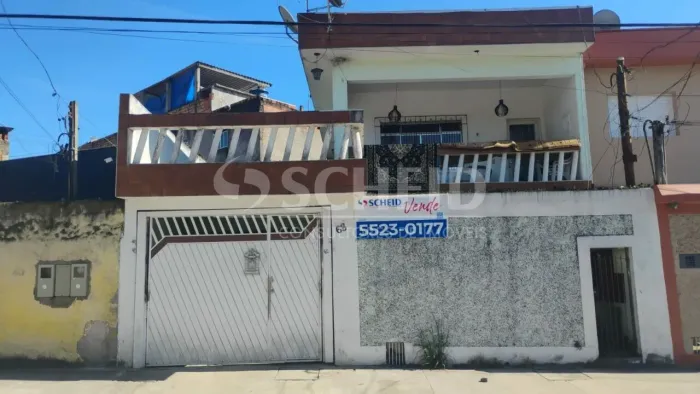 Casa a venda na em frente a MBoi Mirim com edícula, 4 vagas, varanda, quintal