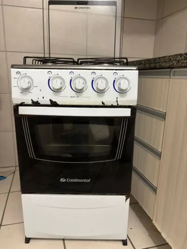 Fogão Continental 4 Bocas com Forno
