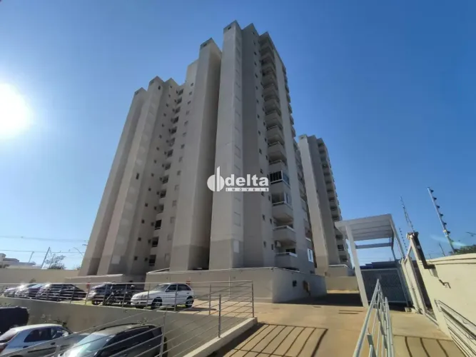 Apartamento com 2 quartos sendo 1 suíte, disponível para locação no bairro Loteamento Port