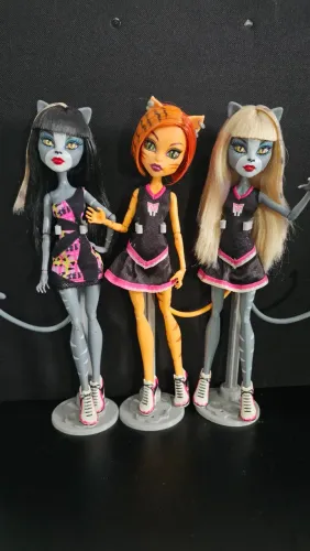 Lote Monster High Toralei, Meowlody e Purrsephone Lider de Torcida