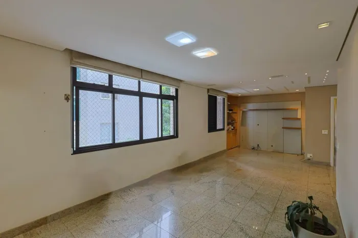 Apartamento à Venda - Sion, 3 Quartos, 115 m2