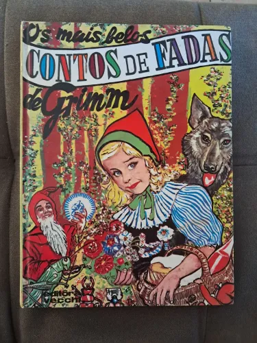 Livro antigo Os Mais Belos Contos de Fadas De Grimm Perfeito Estado Colecionismo
