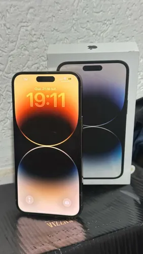 IPHONE 14 Pro Max 256Gb com detalhes