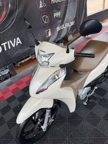 Honda Biz 125 Flex 2024