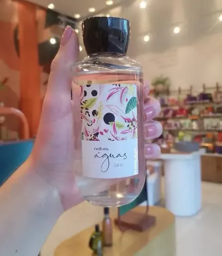 Águas Lírio Natura Perfume