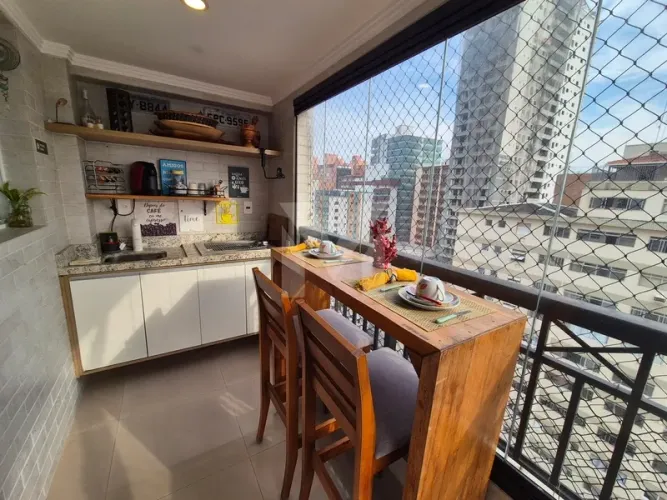 Apartamento mobiliado com suíte na Guilhermina, Praia Grande, por R$ 3.800/mês