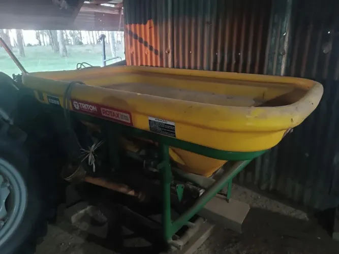 Semeadeira Triton 