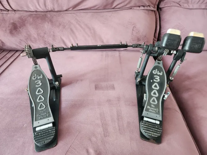 Pedal Duplo de Bateria DW 3000 Doble Chain
