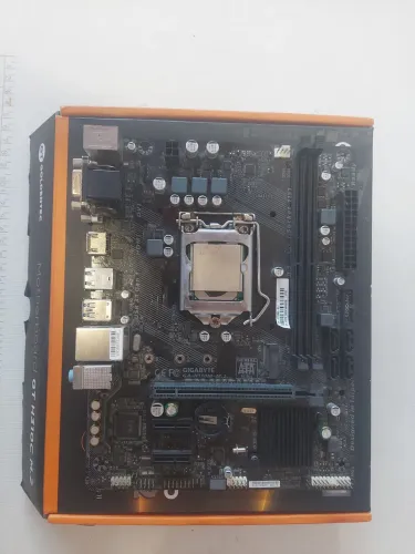 Placa mãe  + procwsador 