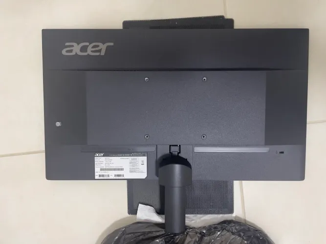 Monitor Led Acer 21,5 Full HD 1ms 100hz