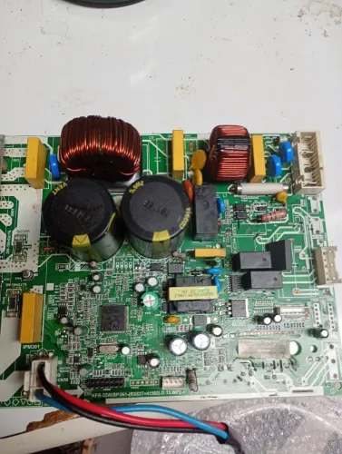 Placa da evaporadora de ar condicionado Elgin 