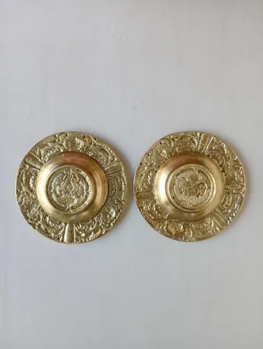 Cinzeiro antigo em bronze (par)