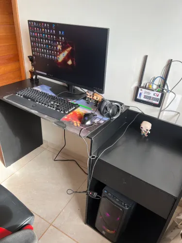 PC GAMER + MESA + MONITOR