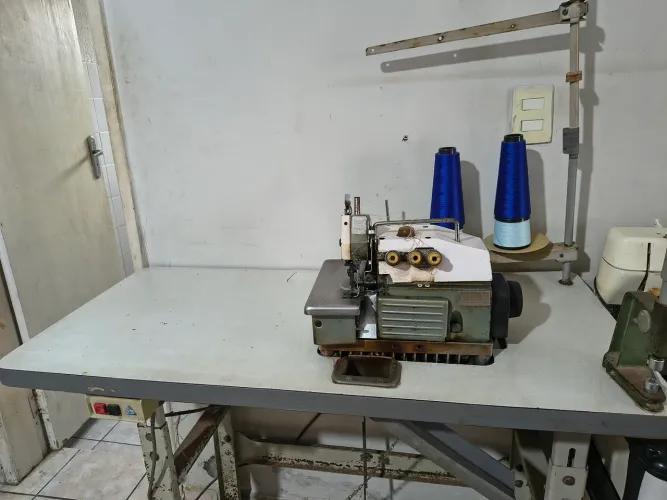Máquina de costura Gn3