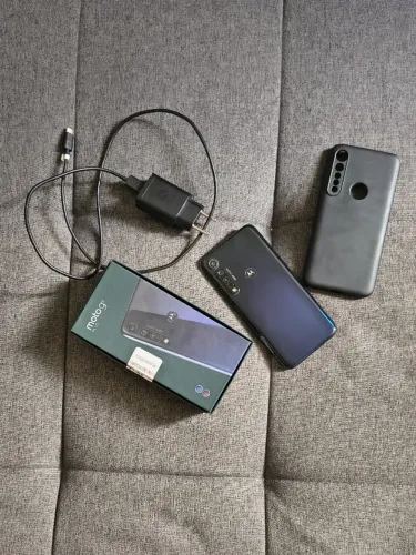 Moto g 8 plus tudo original