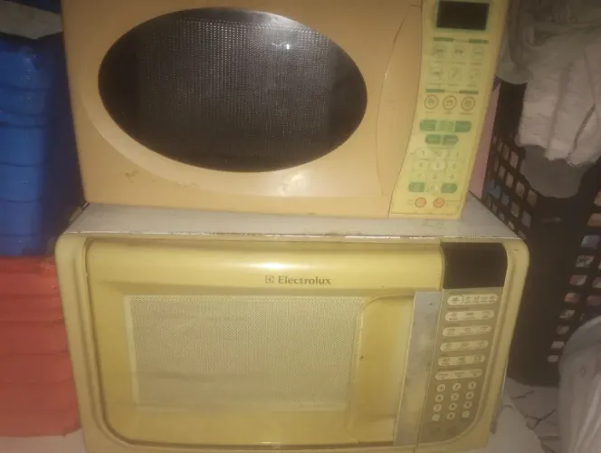 2 microondas Usados para conserto