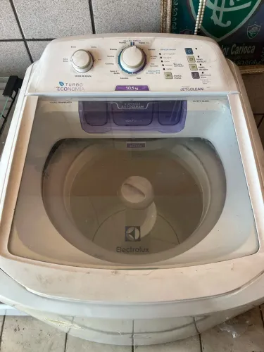 MÁQUINA DE LAVAR 10,5 KG