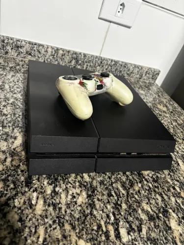 PlayStation 4 /500gb / 1 Controle 