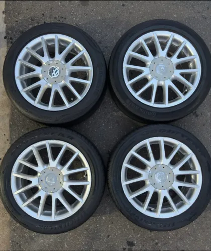 Rodas Jetta aro 17 originais 