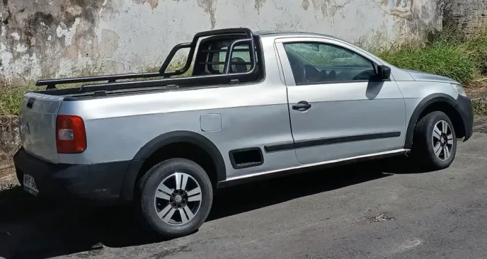 Volkswagen Saveiro 1.6 MI/ 1.6 MI Total Flex 8V (álcool) 2013