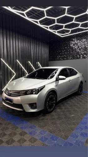 Toyota Corolla GLI 1.8 Flex 16V Aut. 2016