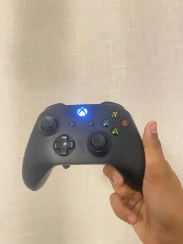 CONTROLE XBOX S/X (apenas funciona com pilha)