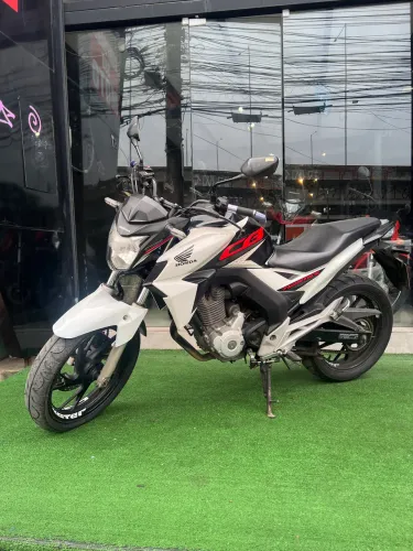 HONDA CB 250 TWISTER 2019 EM PROMOÇÃO